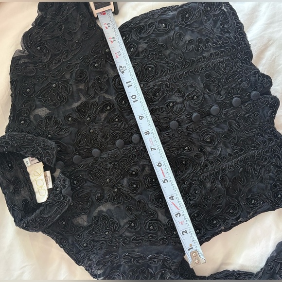 Cache Top - Picture 4 of 5